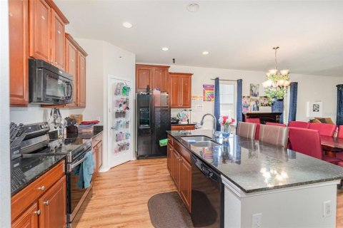 Casa en venta en Mount Dora, Florida, 3 dormitorios, 171.96 m2 № 1795384 - foto 10