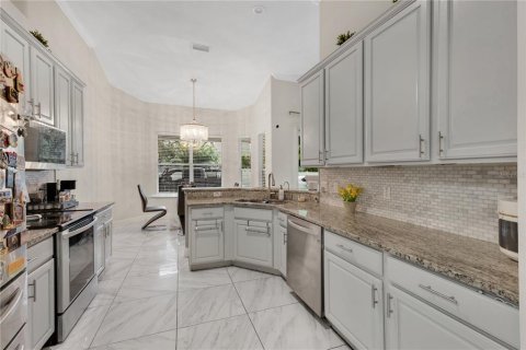 Купить виллу или дом в Киссимми, Флорида 3 комнаты, 230.77м2, № 1851055 - фото 10