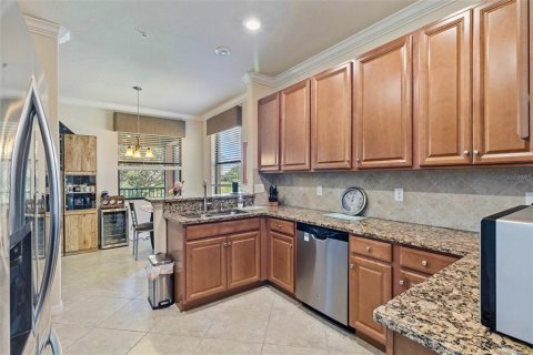 Condo in Bradenton, Florida, 3 bedrooms  № 1884203 - photo 15