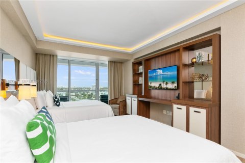 Condo in Fort Lauderdale, Florida  № 2029584 - photo 8