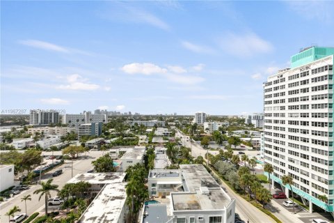 Condo in Fort Lauderdale, Florida  № 2029584 - photo 20