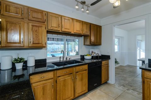 Villa ou maison à vendre à Clearwater, Floride: 3 chambres, 179.95 m2 № 2421761 - photo 18