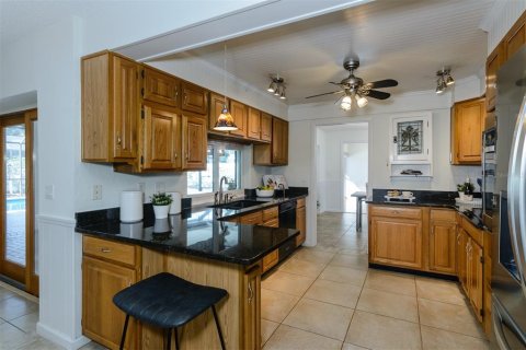 Villa ou maison à vendre à Clearwater, Floride: 3 chambres, 179.95 m2 № 2421761 - photo 16