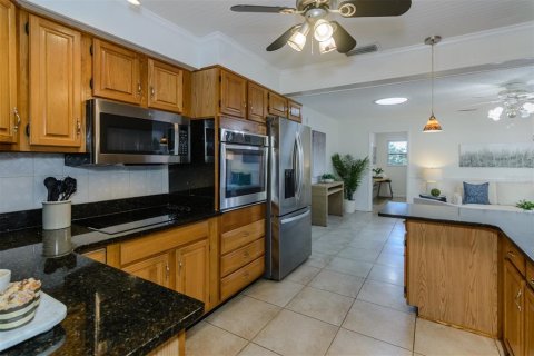 Villa ou maison à vendre à Clearwater, Floride: 3 chambres, 179.95 m2 № 2421761 - photo 19