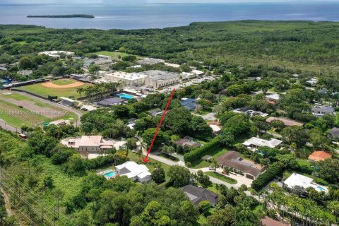 House in Palmetto Bay, Florida 4 bedrooms, 222.41 sq.m. № 1954029 - photo 30