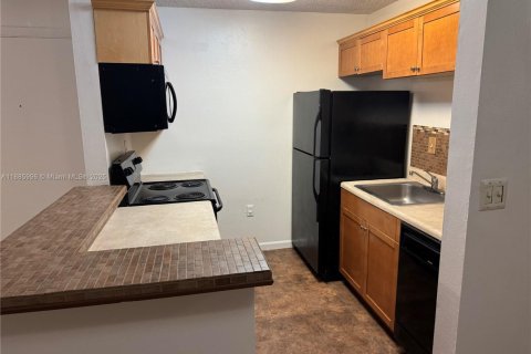 Appartement à louer à Miami, Floride: 1 chambre, 60.39 m2 № 1983410 - photo 8