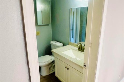 Снять в аренду таунхаус в Уэст-Палм-Бич, Флорида 1 комната, 89.46м2, № 2281045 - фото 6