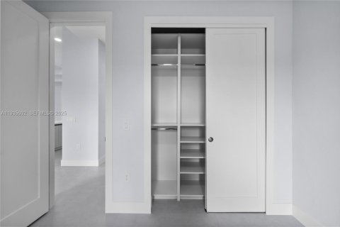 Casa en venta en Naples, Florida, 4 dormitorios № 1993433 - foto 24