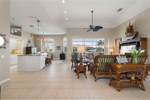 Villa ou maison à vendre à Punta Gorda, Floride: 3 chambres, 196.95 m2 № 2415584 - photo 20