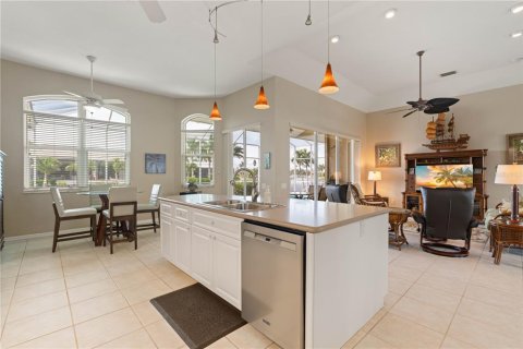 Villa ou maison à vendre à Punta Gorda, Floride: 3 chambres, 196.95 m2 № 2415584 - photo 25