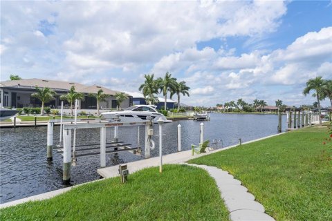 Villa ou maison à vendre à Punta Gorda, Floride: 3 chambres, 196.95 m2 № 2415584 - photo 9
