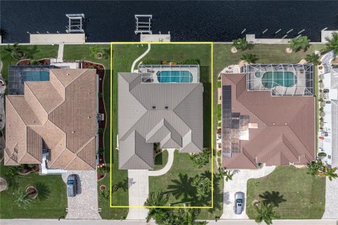 Villa ou maison à vendre à Punta Gorda, Floride: 3 chambres, 196.95 m2 № 2415584 - photo 13