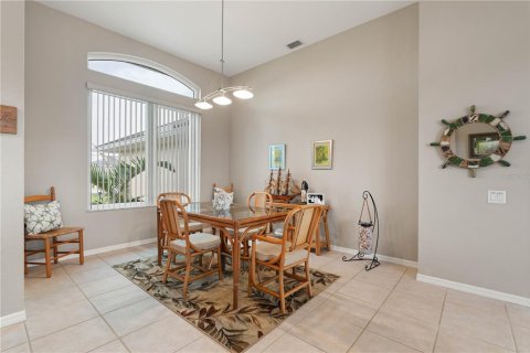 Villa ou maison à vendre à Punta Gorda, Floride: 3 chambres, 196.95 m2 № 2415584 - photo 10