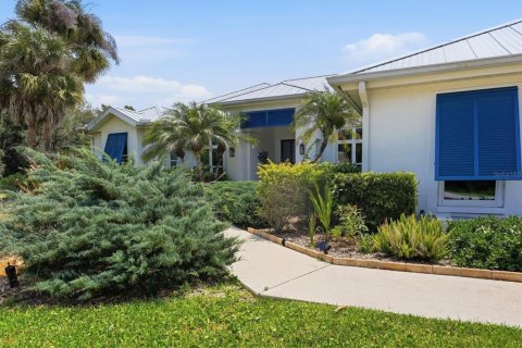 House in Sarasota, Florida 4 bedrooms, 275.18 sq.m. № 2195922 - photo 4