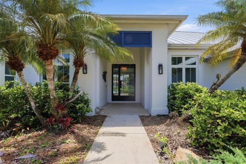 House in Sarasota, Florida 4 bedrooms, 275.18 sq.m. № 2195922 - photo 3