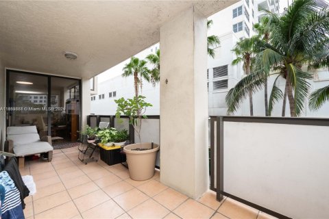 Купить кондоминиум в Майами-Бич, Флорида 2 спальни, 101.08м2, № 1888342 - фото 11