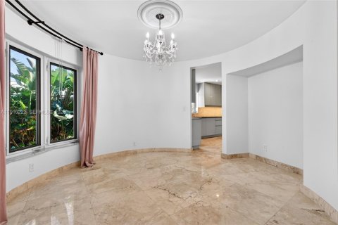 Casa en venta en Pompano Beach, Florida, 4 dormitorios, 250.84 m2 № 1983939 - foto 23