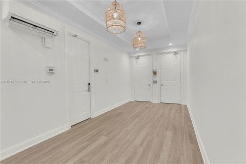 Condominio en venta en North Palm Beach, Florida, 3 dormitorios, 219.9 m2 № 1882315 - foto 4