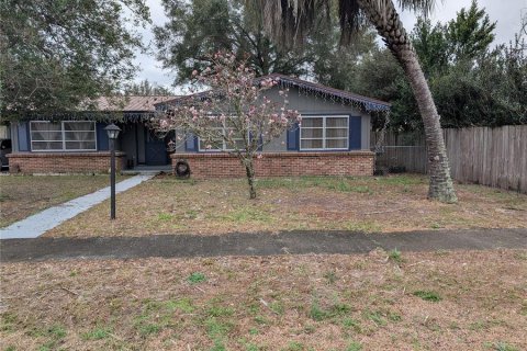 House in Citrus Springs, Florida 4 bedrooms, 132.29 sq.m. № 2237255 - photo 3