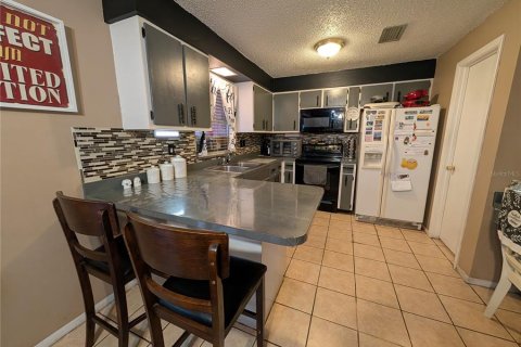 House in Citrus Springs, Florida 4 bedrooms, 132.29 sq.m. № 2237255 - photo 10