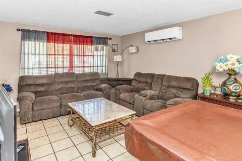 House in Citrus Springs, Florida 4 bedrooms, 132.29 sq.m. № 2237255 - photo 12