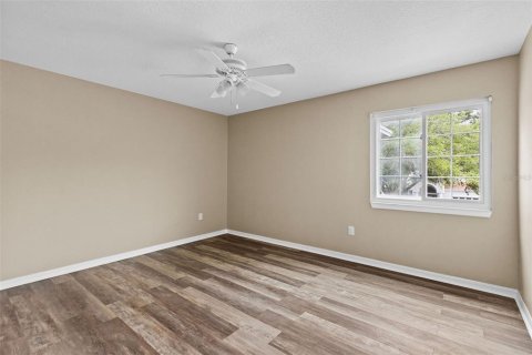 Villa ou maison à vendre à Tampa, Floride: 4 chambres, 272.2 m2 № 1690108 - photo 21