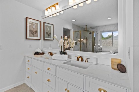 Villa ou maison à vendre à Tampa, Floride: 4 chambres, 272.2 m2 № 1690108 - photo 28