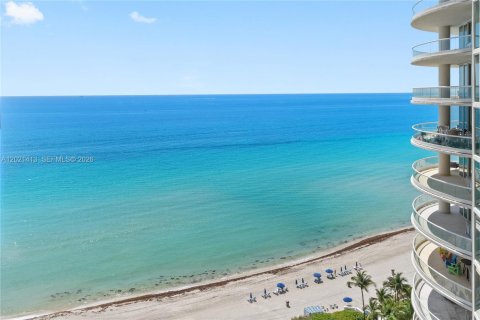 Copropriété à louer à Sunny Isles Beach, Floride: 1 chambre, 82.03 m2 № 2253495 - photo 24