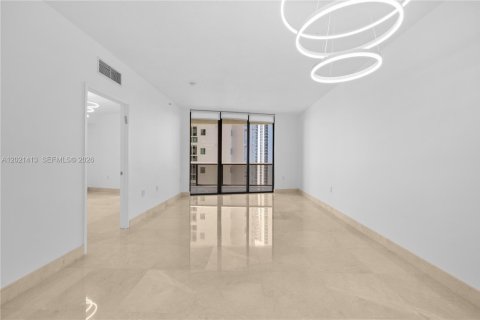 Copropriété à louer à Sunny Isles Beach, Floride: 1 chambre, 82.03 m2 № 2253495 - photo 14
