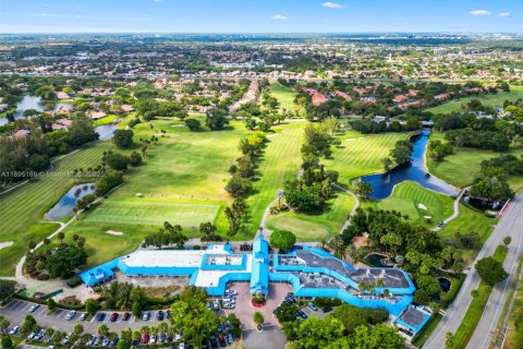 Condo in Deerfield Beach, Florida, 2 bedrooms  № 2038675 - photo 30