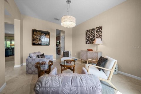 Casa en venta en Ocala, Florida, 3 dormitorios, 181.9 m2 № 2204450 - foto 5