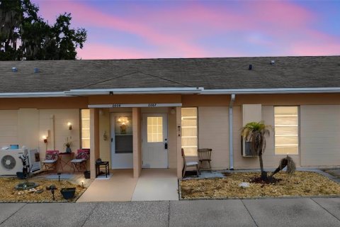 Condo in Lake Wales, Florida, 1 bedroom  № 2218083 - photo 2