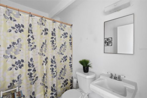 Condo in Lake Wales, Florida, 1 bedroom  № 2218083 - photo 22
