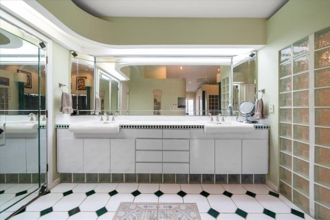 Villa ou maison à vendre à Belleair Beach, Floride: 4 chambres, 293.94 m2 № 1906388 - photo 17