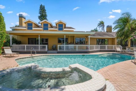 Villa ou maison à vendre à Belleair Beach, Floride: 4 chambres, 293.94 m2 № 1906388 - photo 23