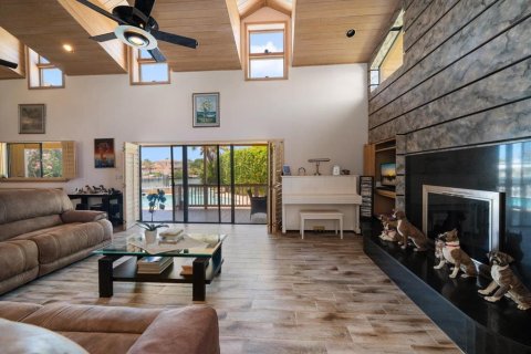 Villa ou maison à vendre à Belleair Beach, Floride: 4 chambres, 293.94 m2 № 1906388 - photo 11
