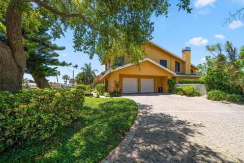 Villa ou maison à vendre à Belleair Beach, Floride: 4 chambres, 293.94 m2 № 1906388 - photo 7