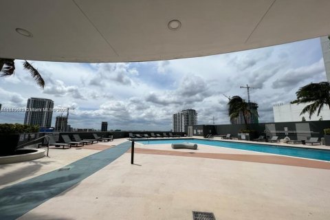 Купить кондоминиум в Майами, Флорида 46.73м2, № 1692775 - фото 25