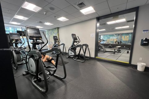 Купить кондоминиум в Майами, Флорида 46.73м2, № 1692775 - фото 27