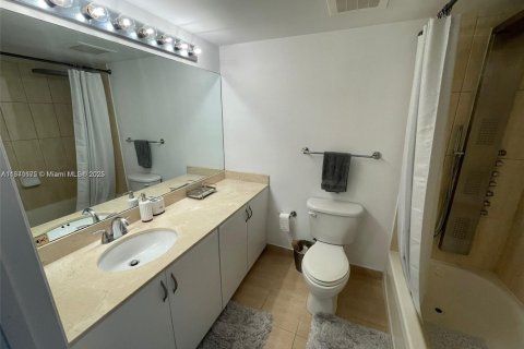 Купить кондоминиум в Майами, Флорида 46.73м2, № 1692775 - фото 15