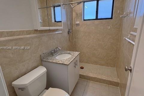 Villa ou maison à louer à Coral Gables, Floride: 2 chambres, 221.11 m2 № 2033161 - photo 10