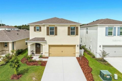 Villa ou maison à Umatilla, Floride 5 chambres, 228.26 m2 № 2406582