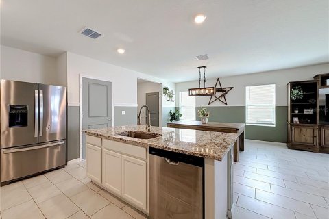 Villa ou maison à vendre à Umatilla, Floride: 5 chambres, 228.26 m2 № 2406582 - photo 11