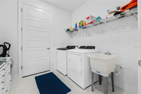 Villa ou maison à vendre à Punta Gorda, Floride: 4 chambres, 229.65 m2 № 2431847 - photo 23