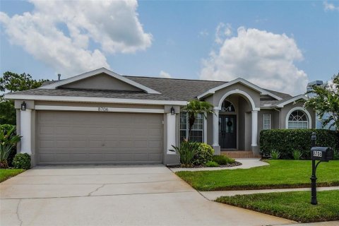 Casa en Trinity, Florida 3 dormitorios, 153.47 m2 № 2202204