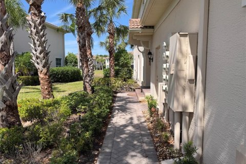 Adosado en alquiler en Sarasota, Florida, 3 dormitorios, 189.99 m2 № 1735022 - foto 4