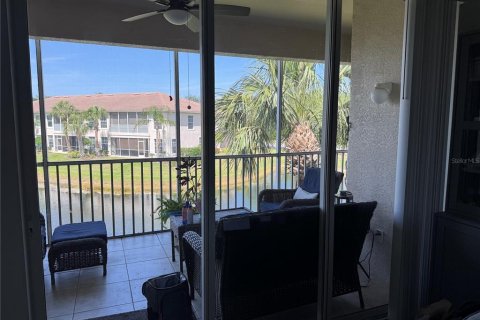 Adosado en alquiler en Sarasota, Florida, 3 dormitorios, 189.99 m2 № 1735022 - foto 27