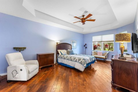 House in Lake Worth, Florida 3 bedrooms, 207.36 sq.m. № 2181241 - photo 24