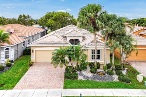 House in Lake Worth, Florida 3 bedrooms, 207.36 sq.m. № 2181241