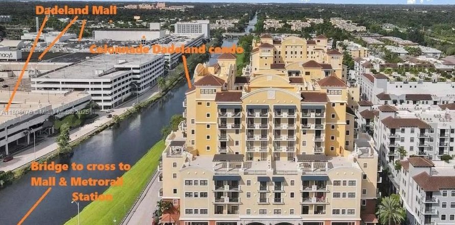 Condominio en Miami, Florida, 2 dormitorios  № 1949857
